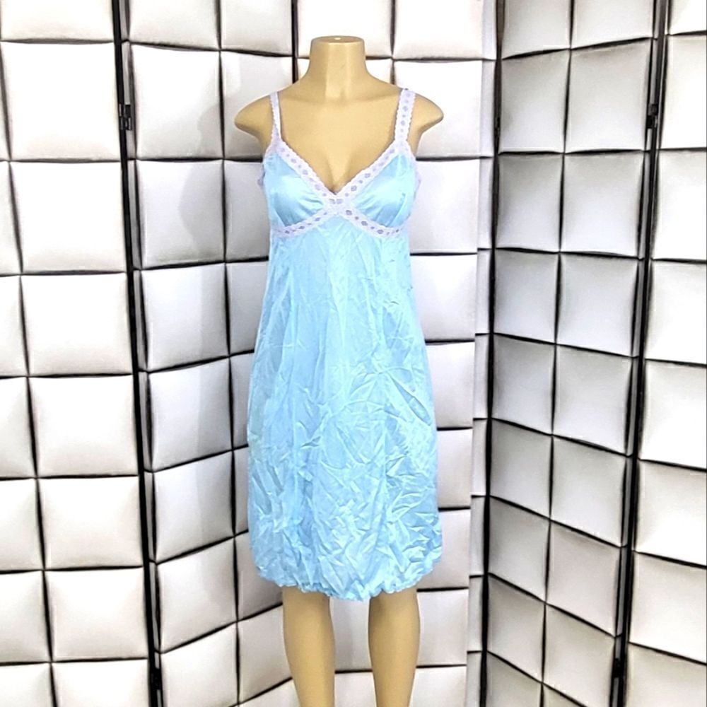 Vintage nightgown/ slip  